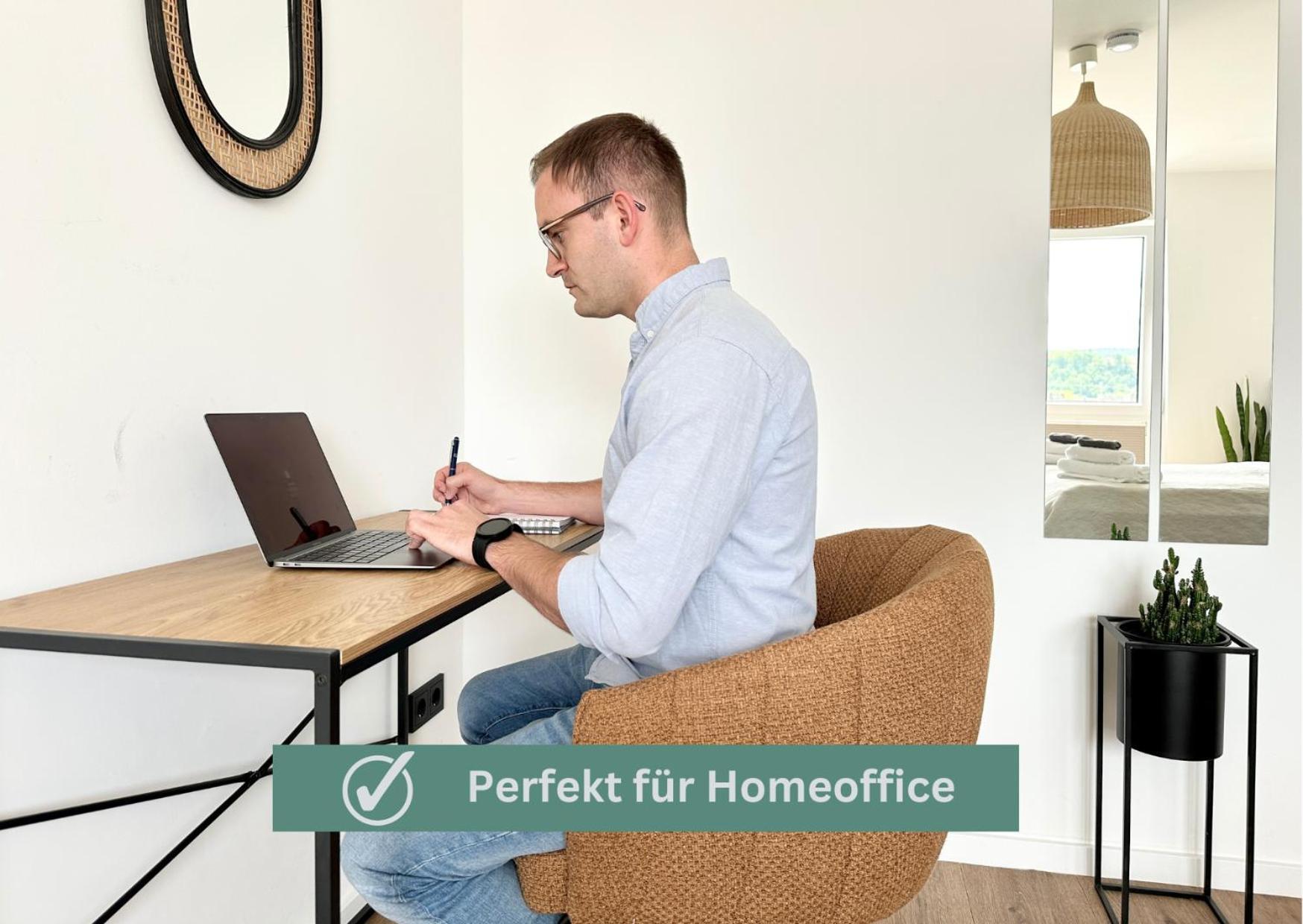Tropical - Fuer Freunde & Familien, Stadtnah, Parkplatz, E-ladestation, Gitterbox Fuer Fahrraeder, Fitnessstudio, Digitale Gaestemappe Mit Restaurant- Und Unternehmenstipps Apartment